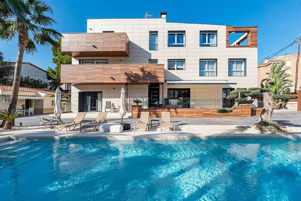 2 Min From The Sea Pool, Comfort And Free Wifi Miami Playa Dış mekan fotoğraf